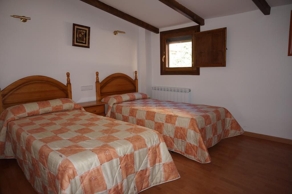Casa Rural Os Arregueses Alquézar Esterno foto