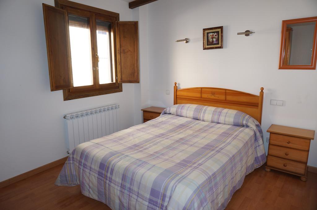 Casa Rural Os Arregueses Alquézar Esterno foto