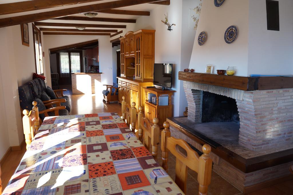 Casa Rural Os Arregueses Alquézar Esterno foto